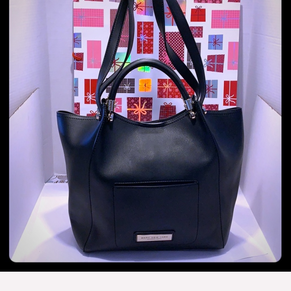 GentlyUsed MARC NEW YORK Leather Shoulder Bag - Picture 2 of 8